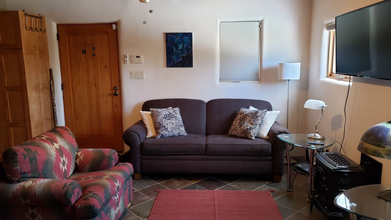 Photo of Livingroom in Taos