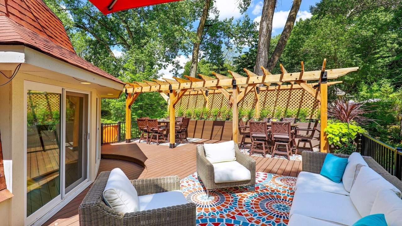 Photo of Patio Balcony in Eden Prairie