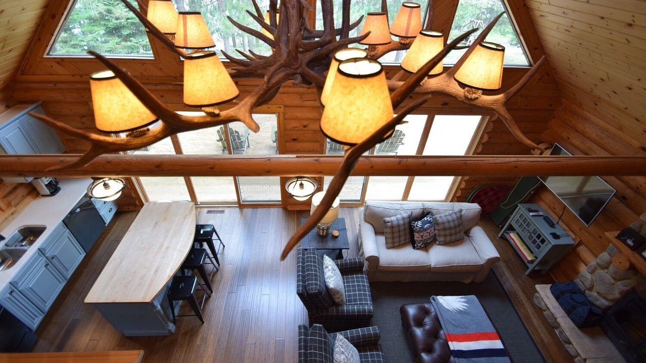 Photo of Livingroom in Webb Lake