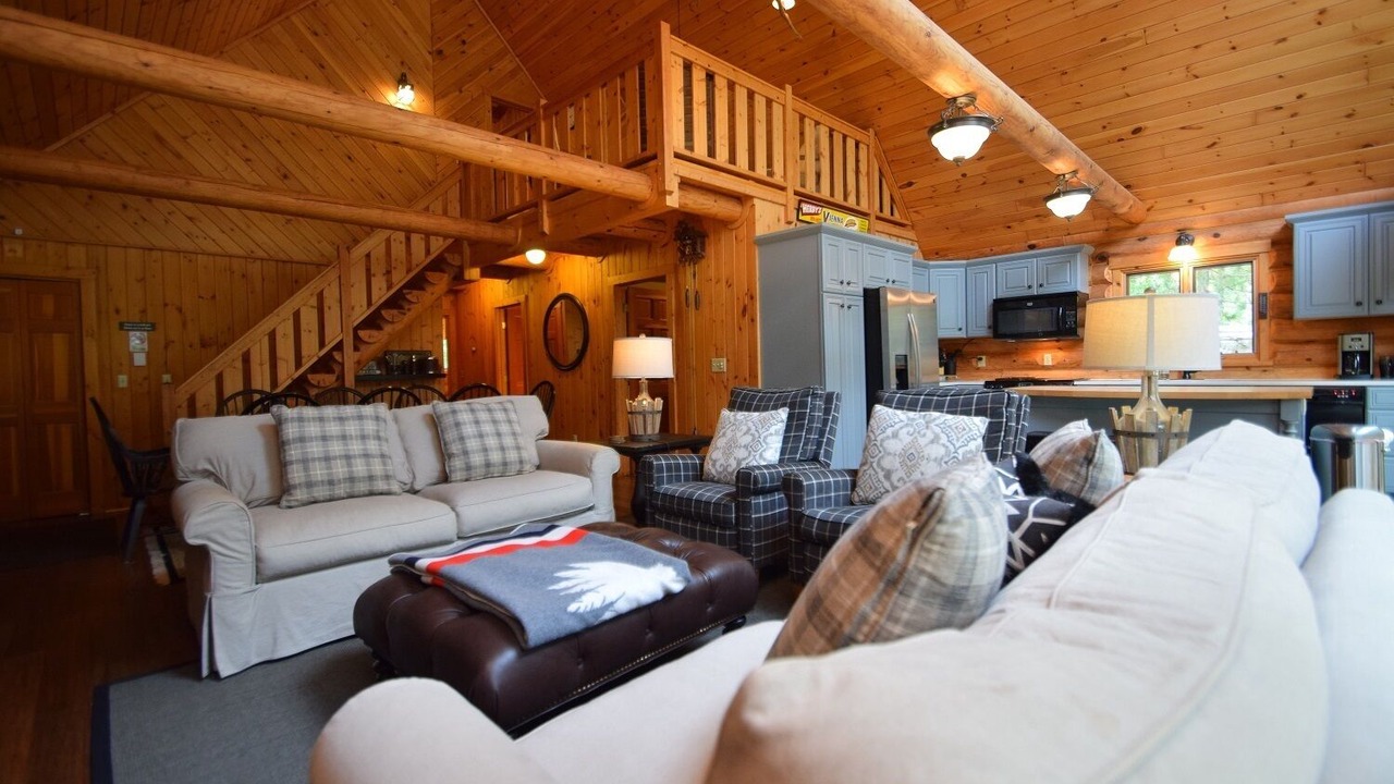 Photo of Livingroom in Webb Lake