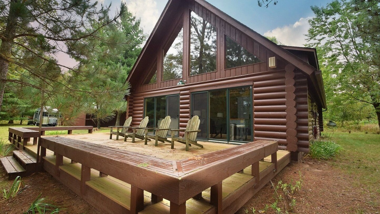 Photo of Patio Balcony in Webb Lake