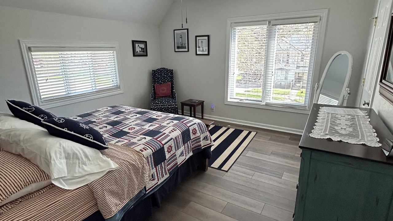 Photo of Bedroom in South Haven