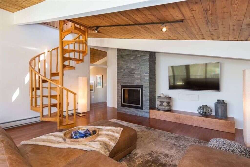 Photo of Bedroom in Meredith