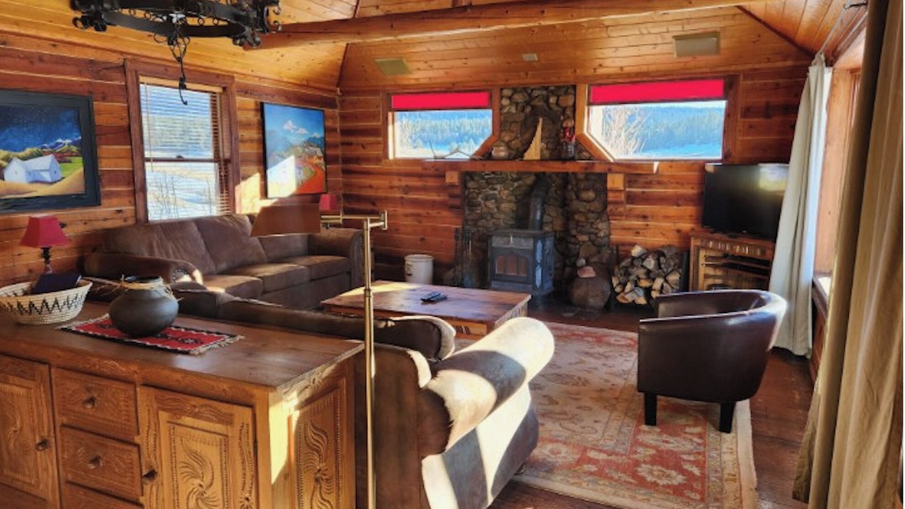 Photo of Livingroom in Angel Fire