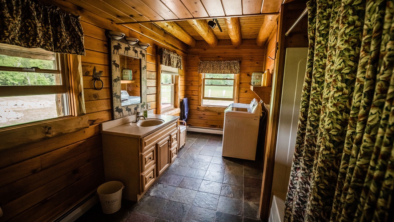 Photo of Bathroom in Bridgewater Corners