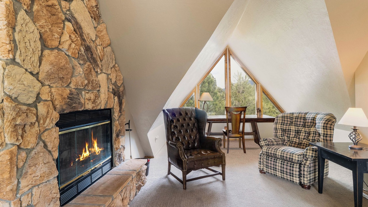 Photo of Livingroom in Angel Fire