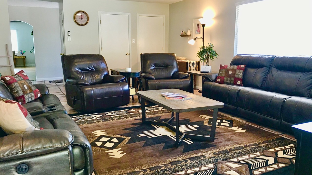 Photo of Bedroom in Alamedan Valley