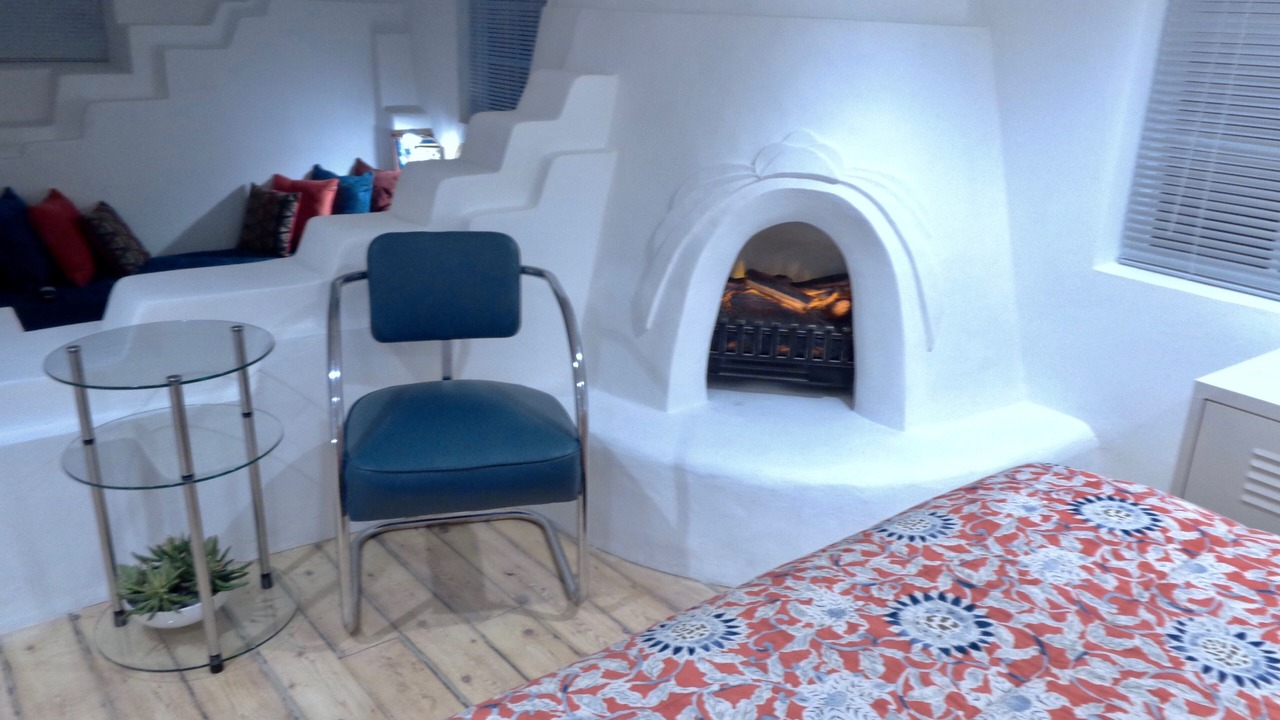 Photo of Livingroom in Taos