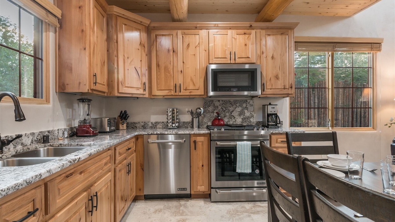 Photo of Kitchen in Northeast Santa Fe