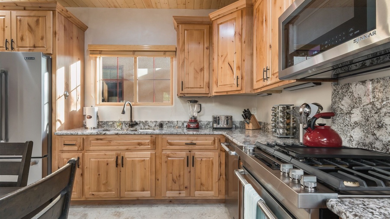 Photo of Kitchen in Northeast Santa Fe