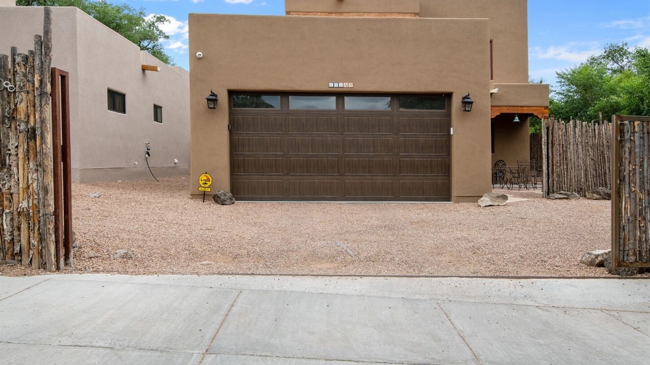 Photo of Outdoor in Northeast Santa Fe
