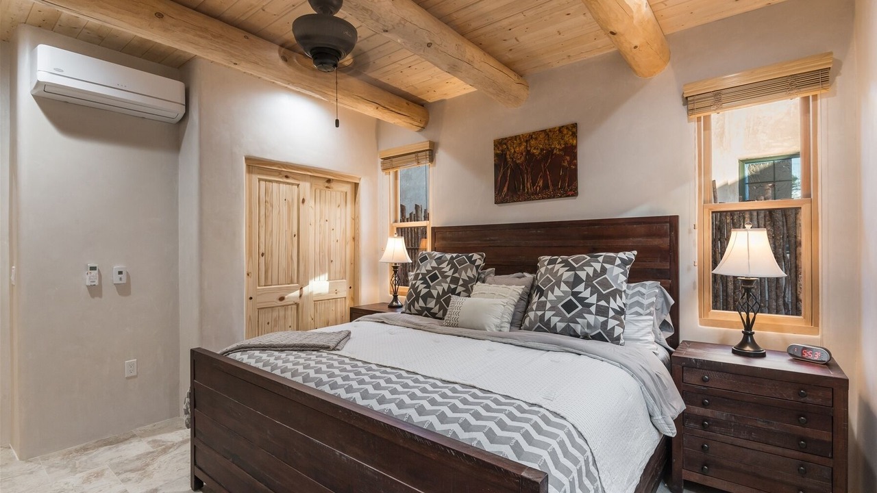 Photo of Bedroom in Northeast Santa Fe