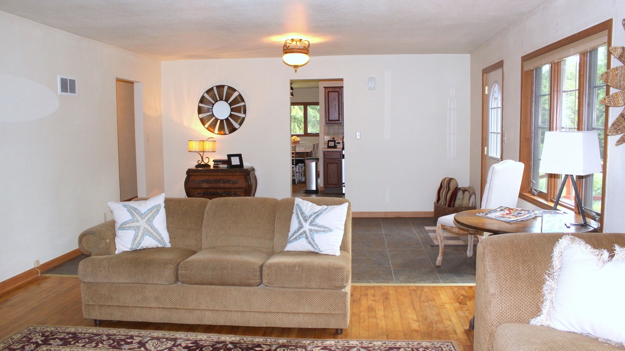 Photo of Livingroom in Forest Junction
