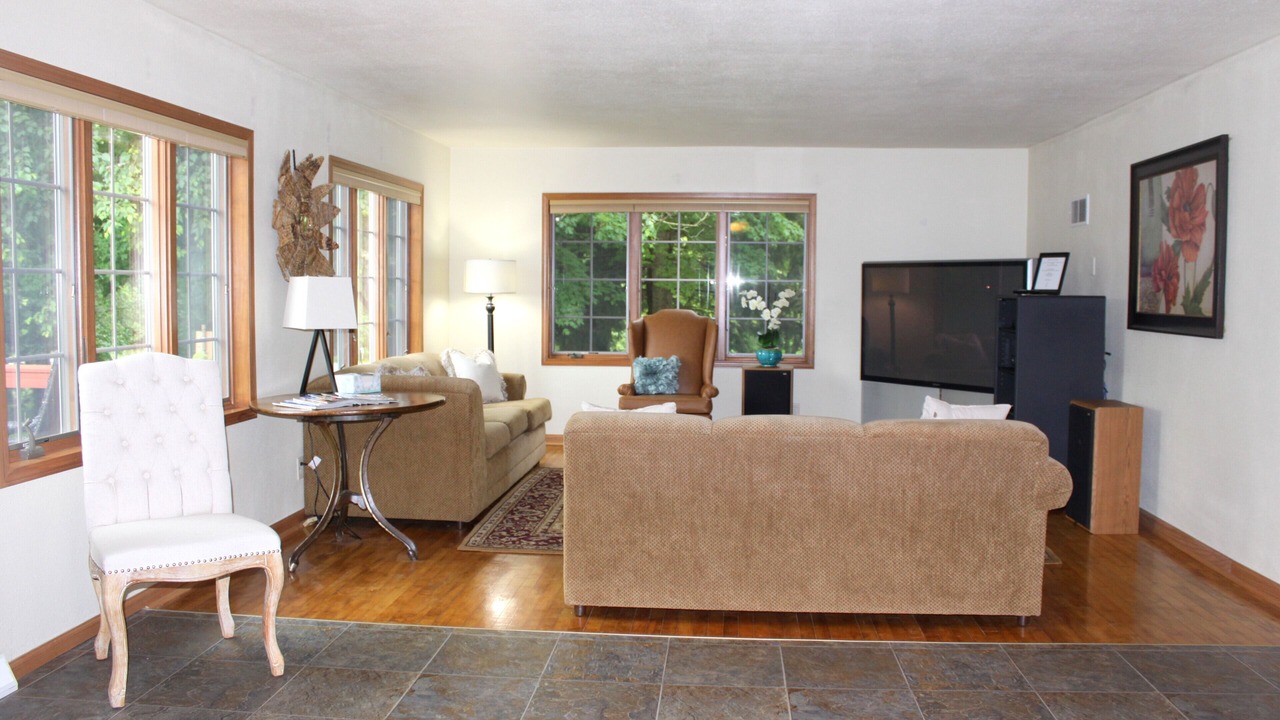 Photo of Bedroom in Forest Junction
