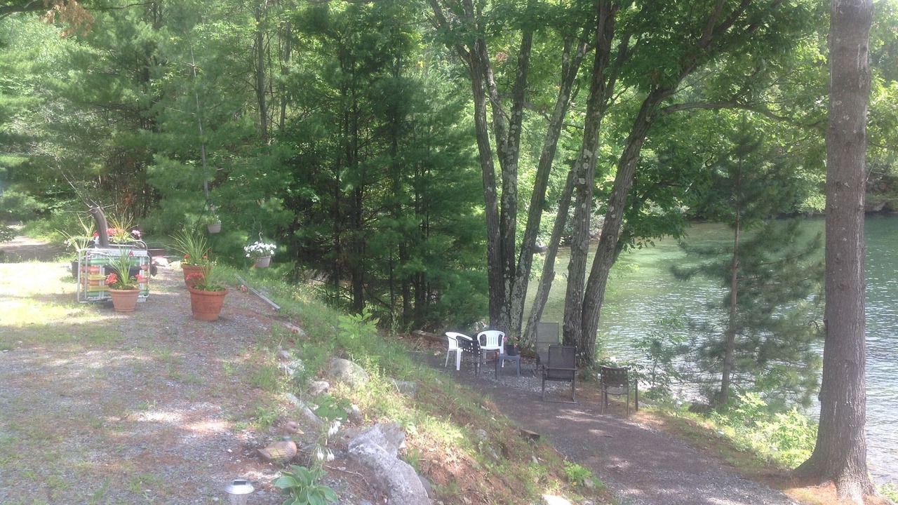 Photo of Outdoor in Putnam Station