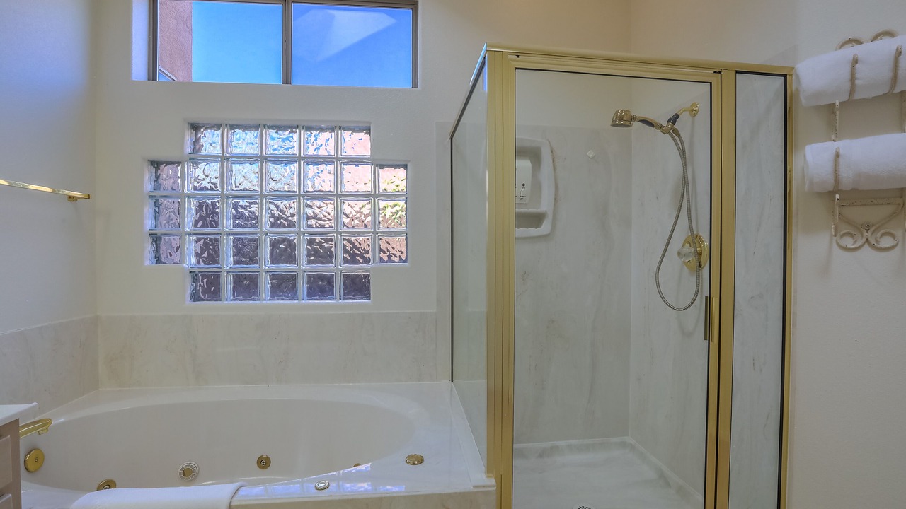 Photo of Bathroom in Sandia Heights South