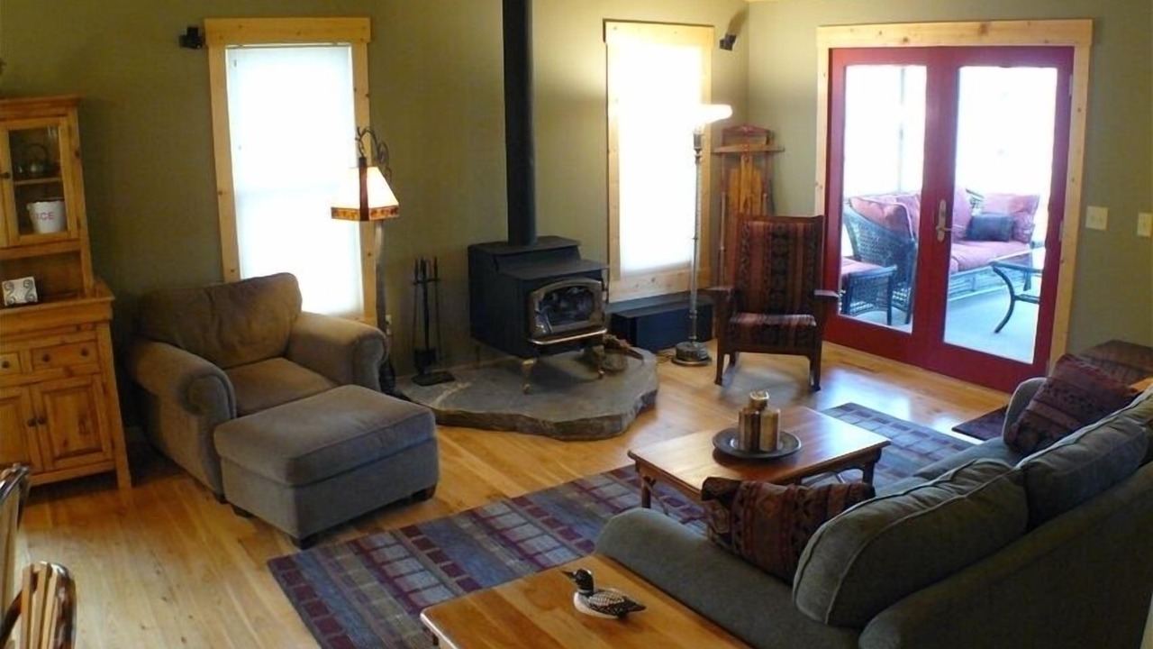Photo of Livingroom in Spooner