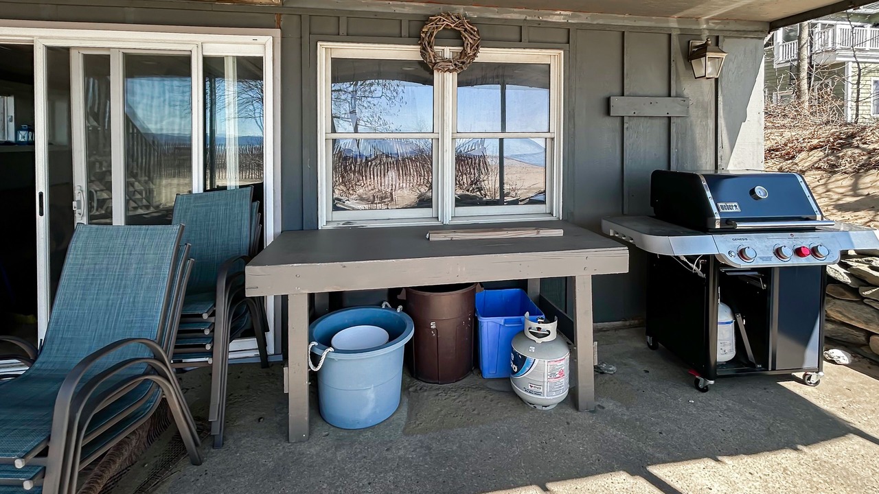 Photo of Patio Balcony in Malletts Bay