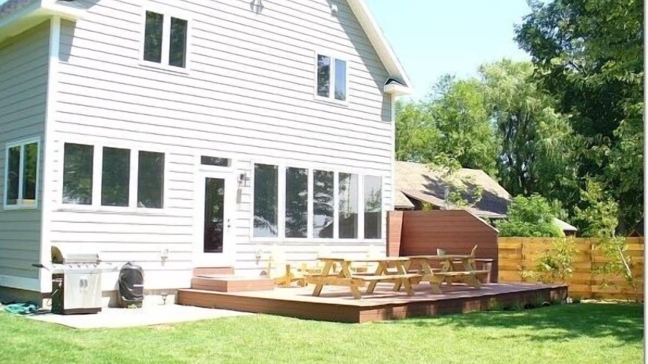 Photo of Outdoor in Champlain