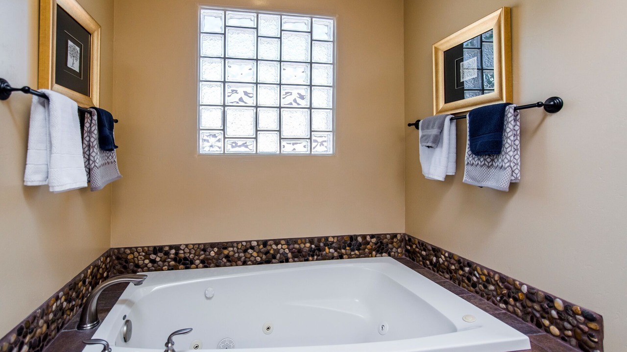 Photo of Bathroom in Albuquerque