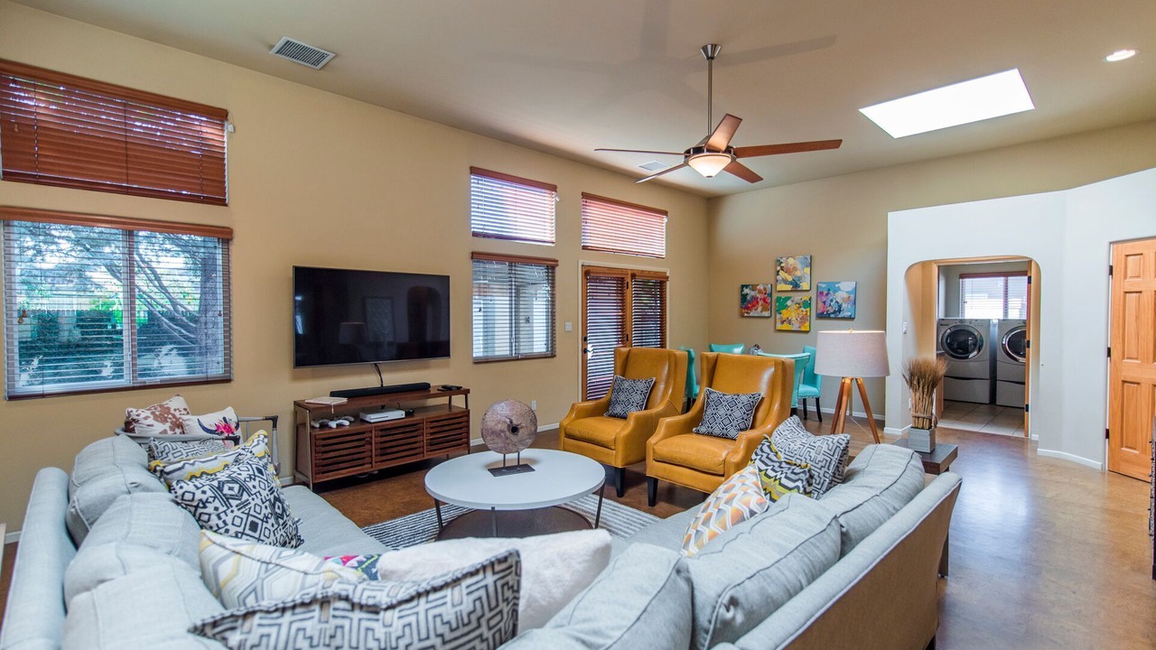 Photo of Livingroom in Albuquerque