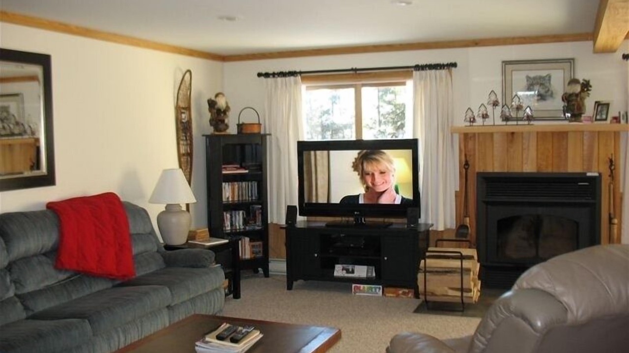 Photo of Livingroom in Snowshoe