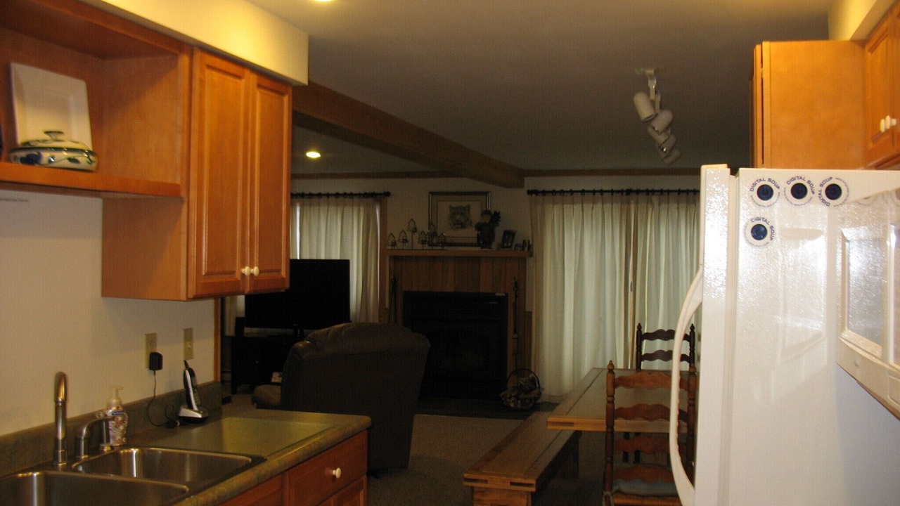 Photo of Kitchen in Snowshoe