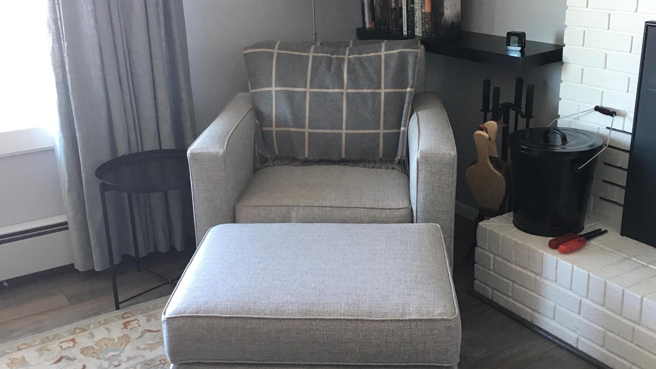 Photo of Livingroom in Schuyler Falls