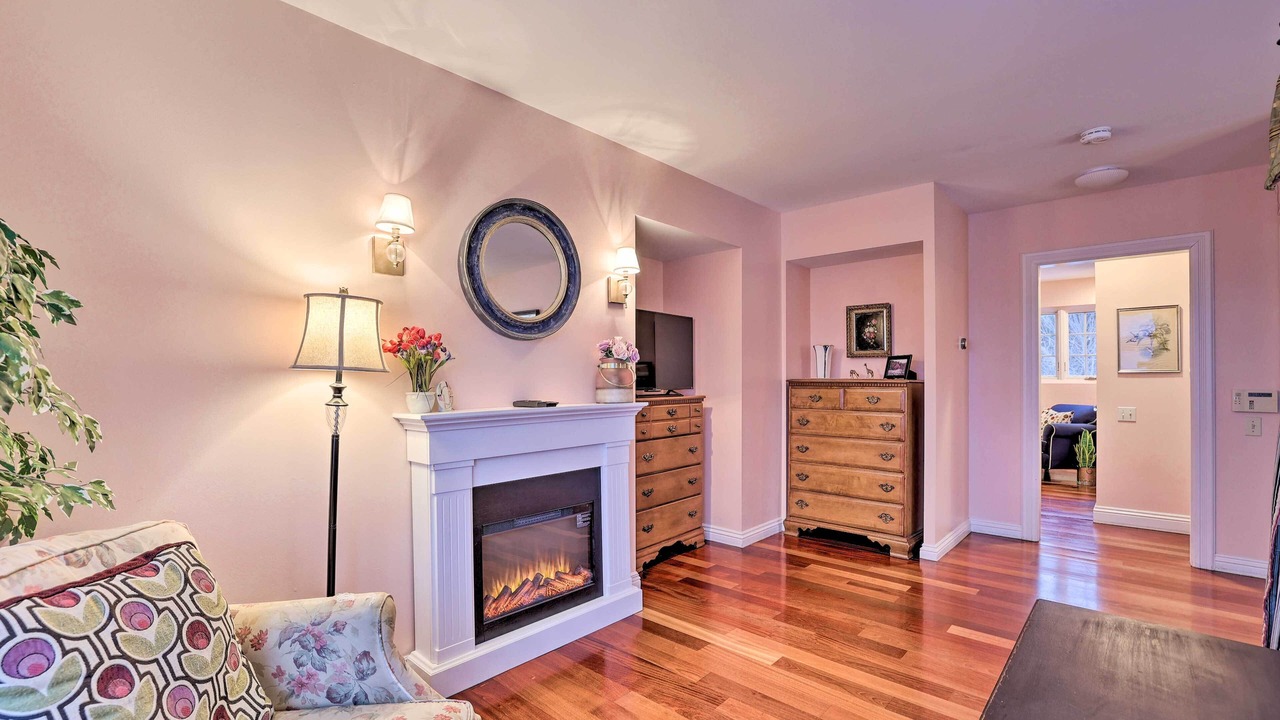 Photo of Livingroom in South Hero