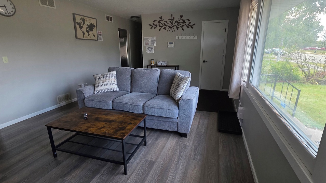 Photo of Livingroom in St. Paul