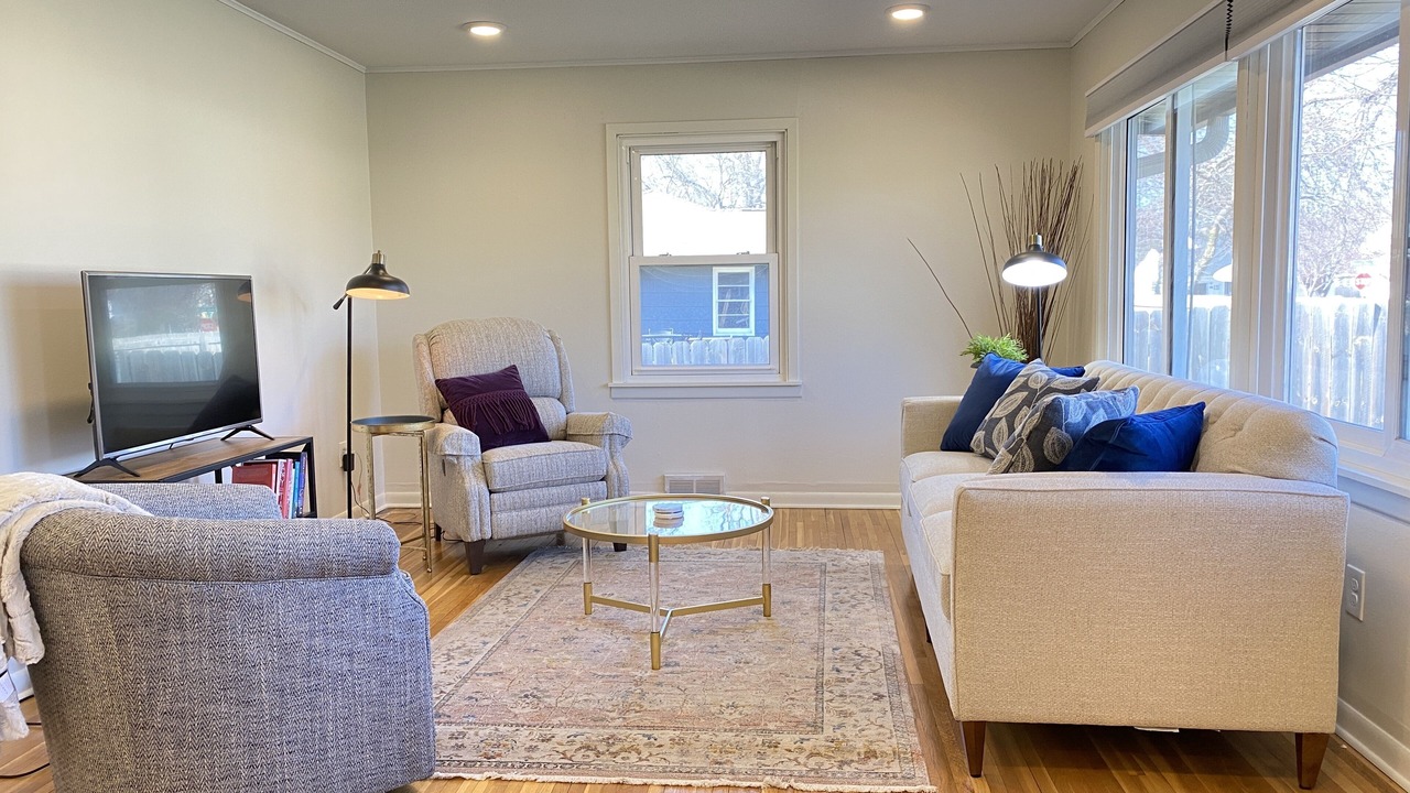 Photo of Livingroom in Rochester