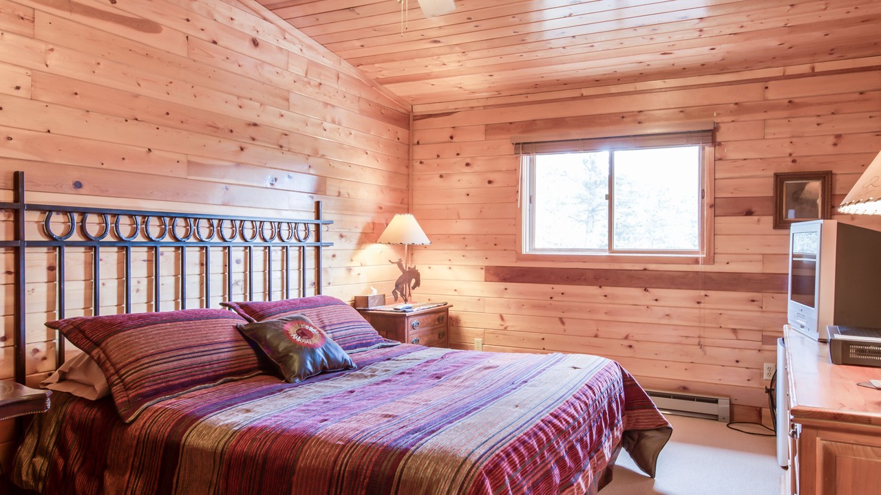 Photo of Bedroom in Angel Fire