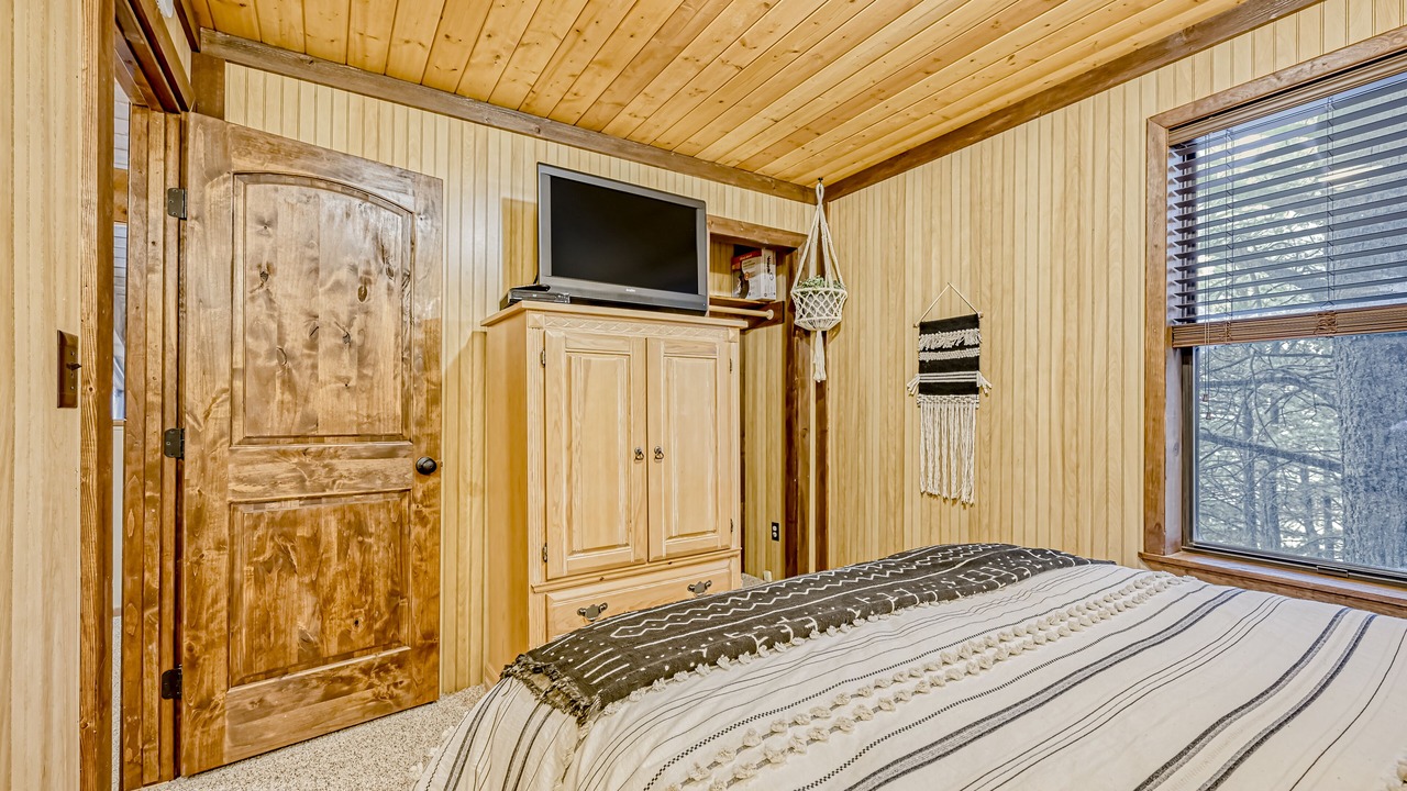 Photo of Bedroom in Angel Fire