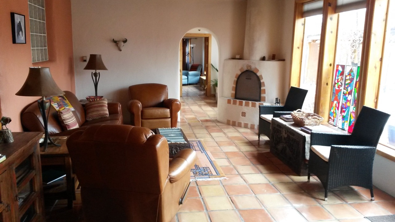 Photo of Livingroom in Taos