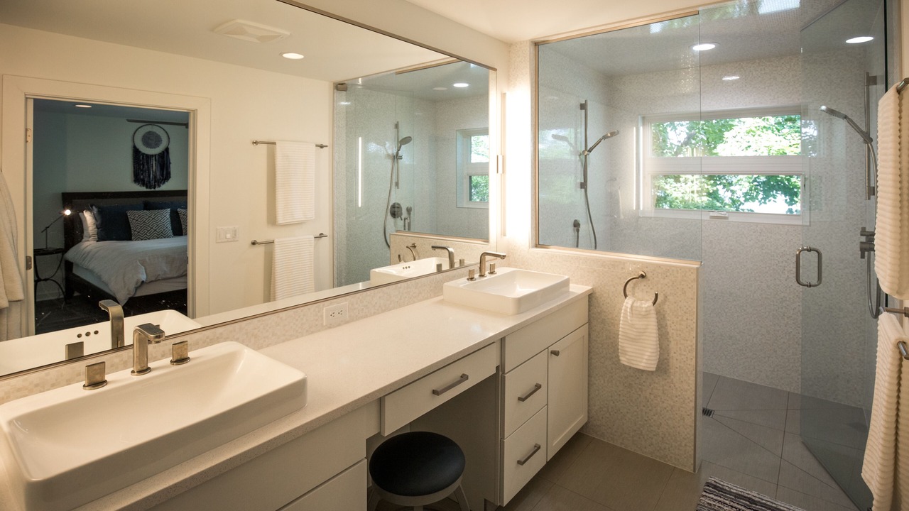 Photo of Bathroom in Amery