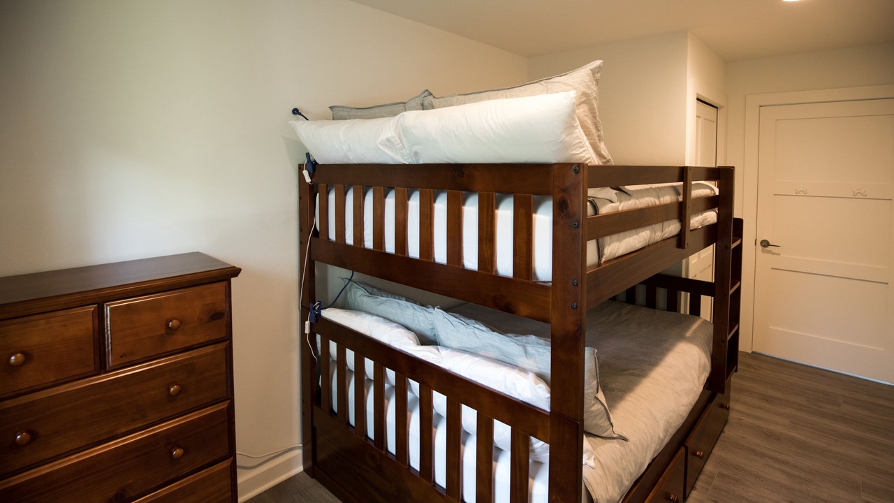 Photo of Bedroom in Amery