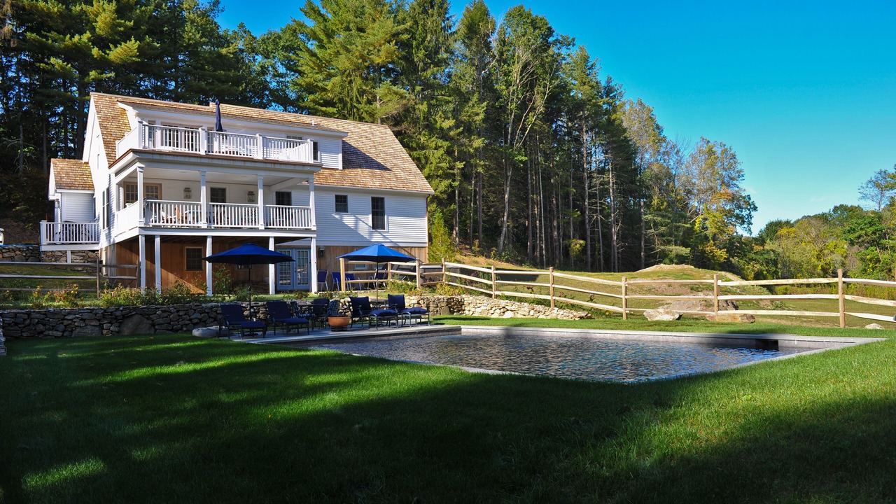 Photo of Outdoor in Lakeside