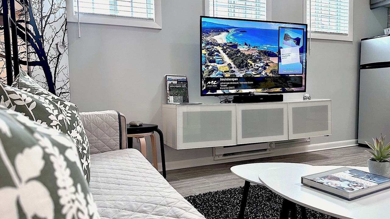 Photo of Livingroom in Keewaydin
