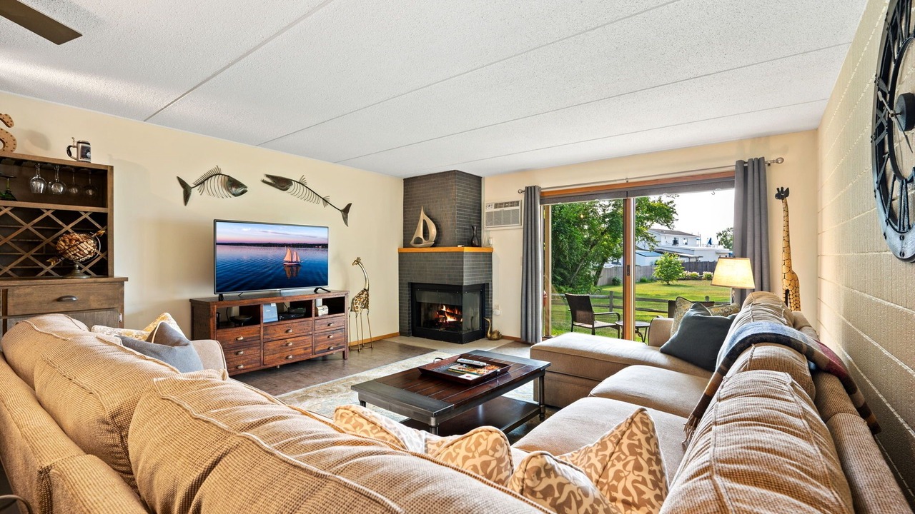Photo of Livingroom in Sister Bay