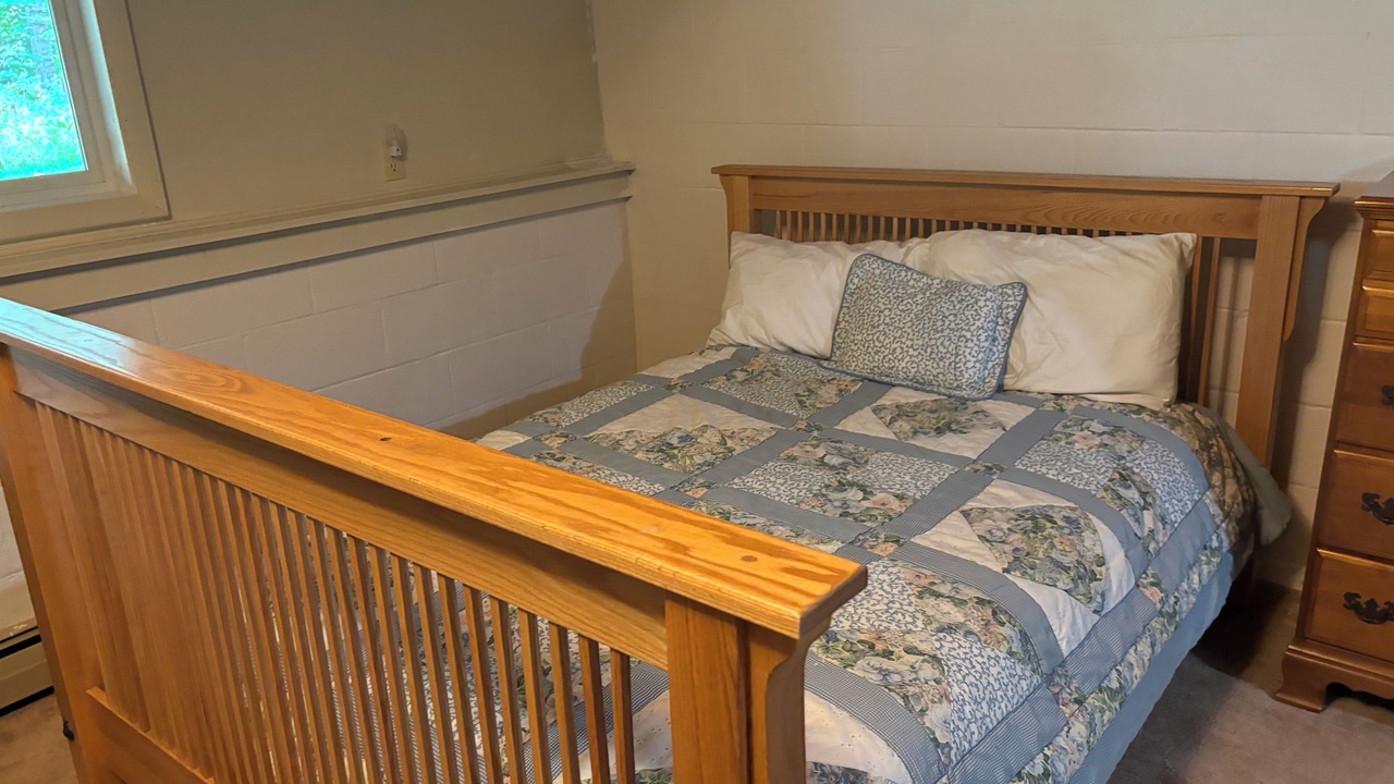 Photo of Bedroom in Stowe Area