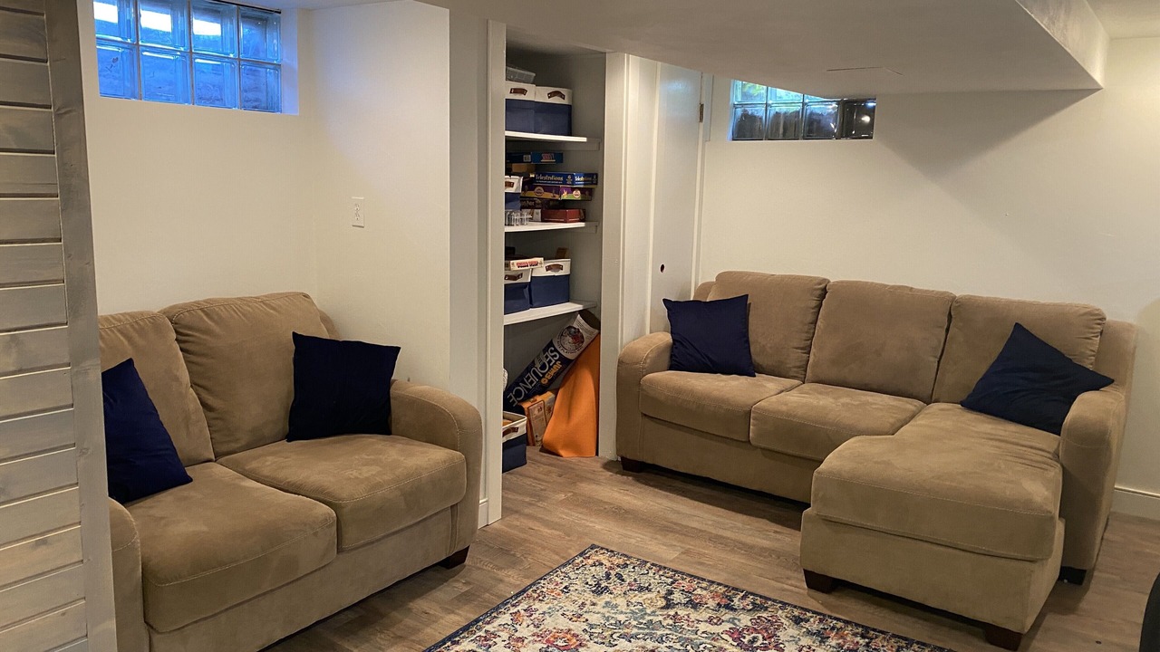Photo of Livingroom in Allouez