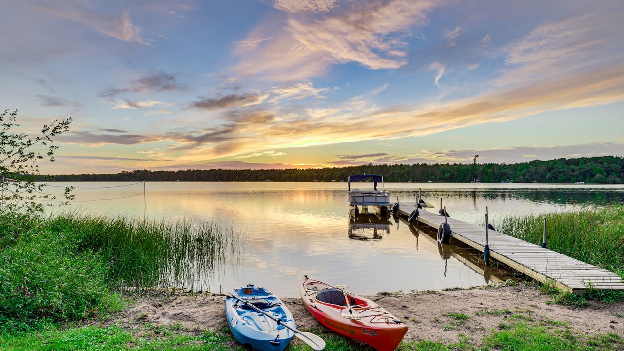 Photo of Outdoor in Webb Lake