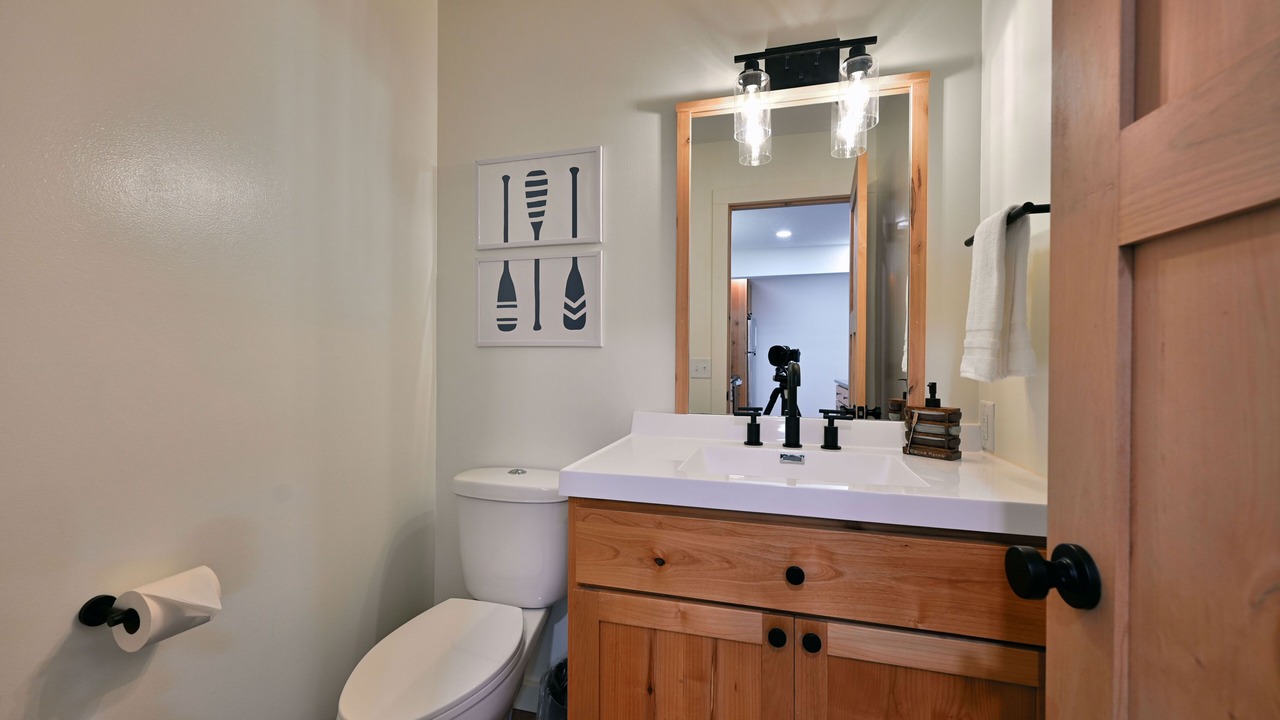 Photo of Bathroom in Webb Lake