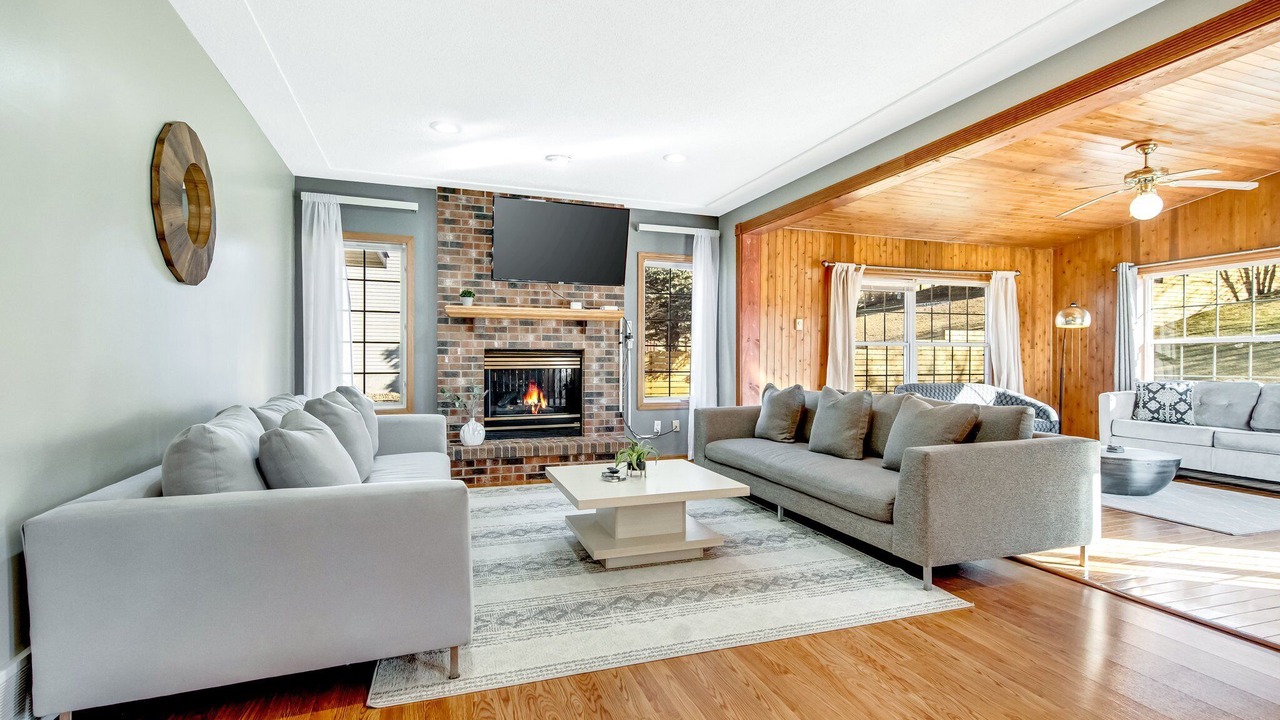 Photo of Livingroom in Chanhassen