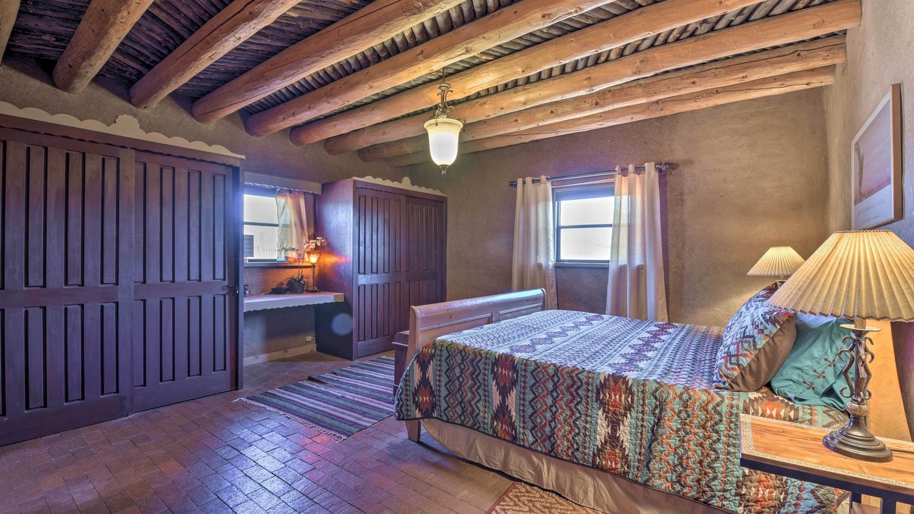 Photo of Bedroom in Taos