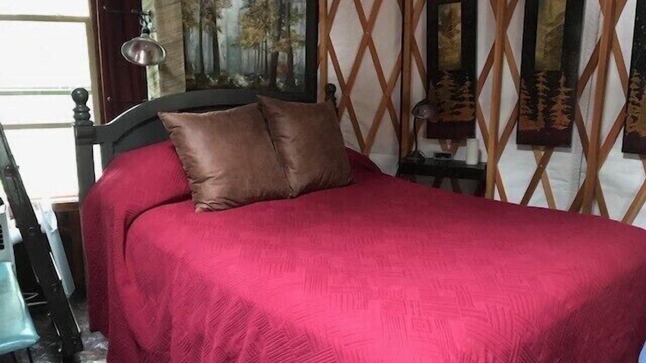 Photo of Bedroom in Cable