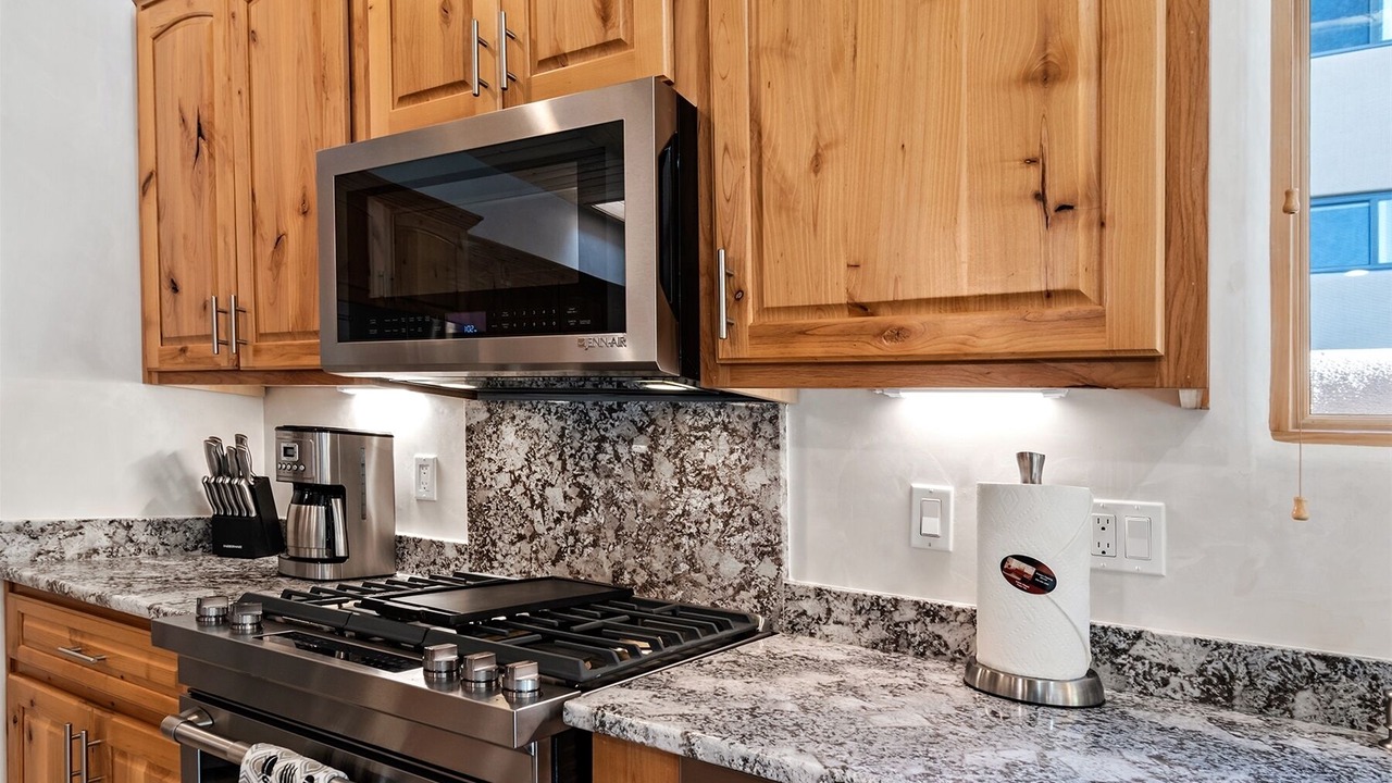 Photo of Kitchen in Northeast Santa Fe