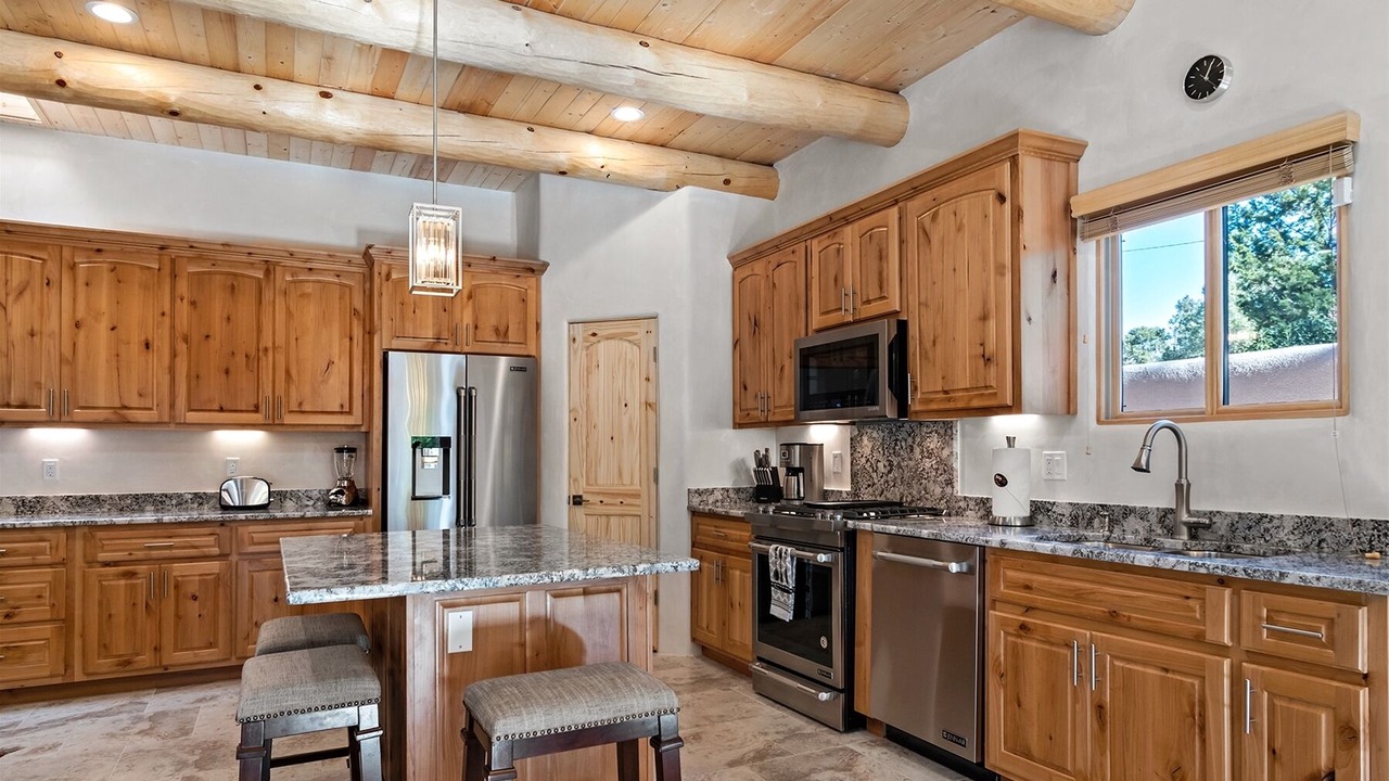 Photo of Kitchen in Northeast Santa Fe