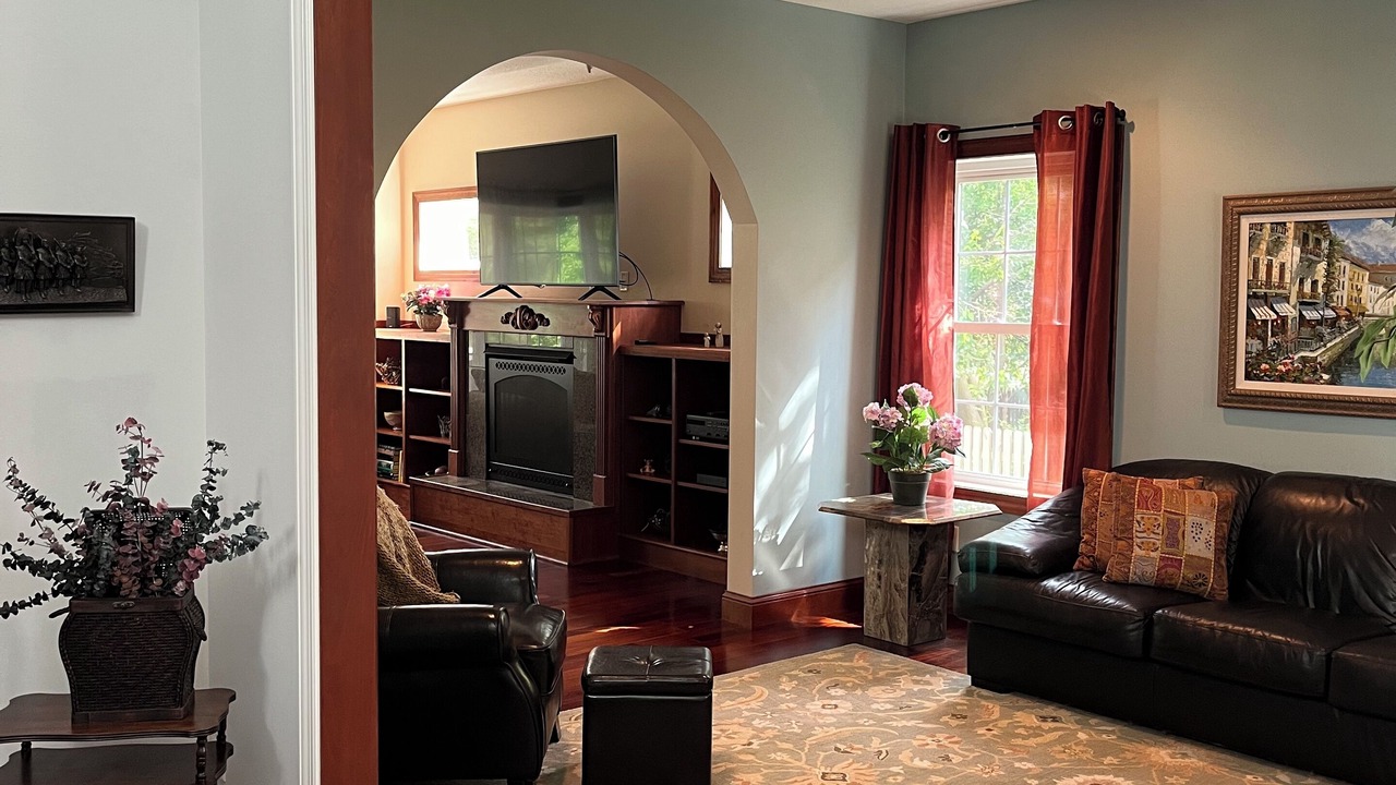 Photo of Bedroom in Crystal