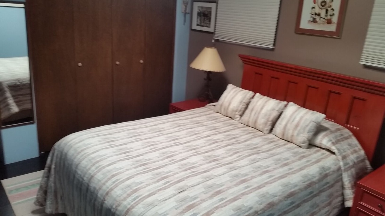 Photo of Bedroom in South Capitol